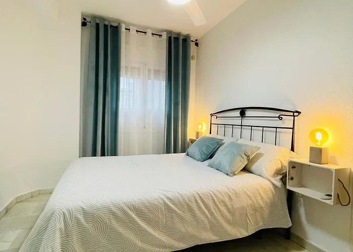 Apartamento Queen Pompeyos Con Parking Bajo Reserva Tendillas Mezquita-catedral