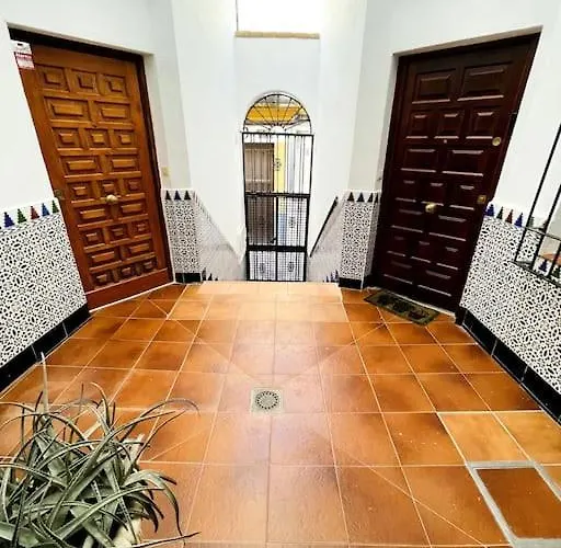 Queen Pompeyos Con Parking Bajo Reserva Tendillas Mezquita-catedral Córdova