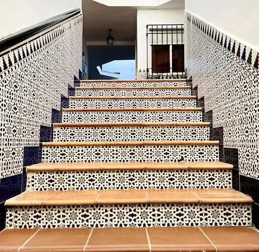 Apartamento Queen Pompeyos Con Parking Bajo Reserva Tendillas Mezquita-catedral *