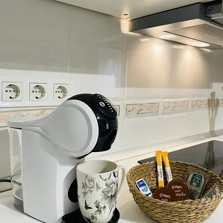 Apartamento Queen Pompeyos Con Parking Bajo Reserva Tendillas Mezquita-catedral *