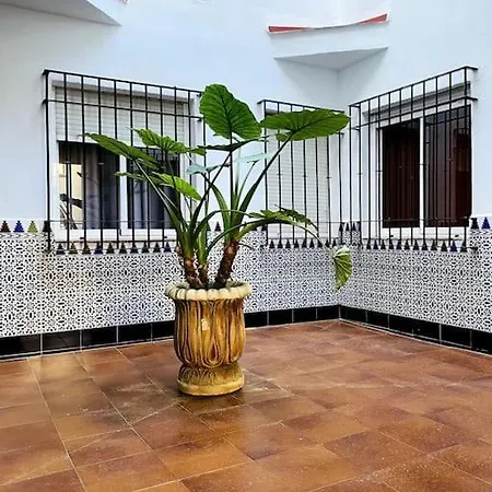 Apartamento Queen Pompeyos Con Parking Bajo Reserva Tendillas Mezquita-catedral Córdoba